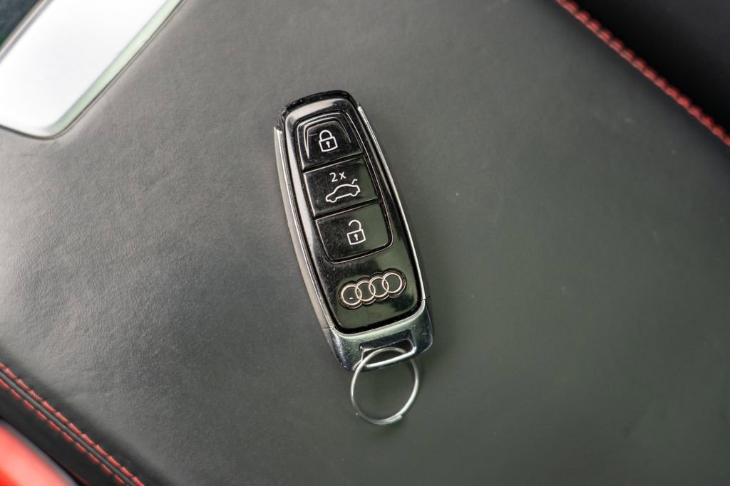 Used 2021 Audi RS 7 Sportback w/ Black Optic Package AWD/4WD image 31