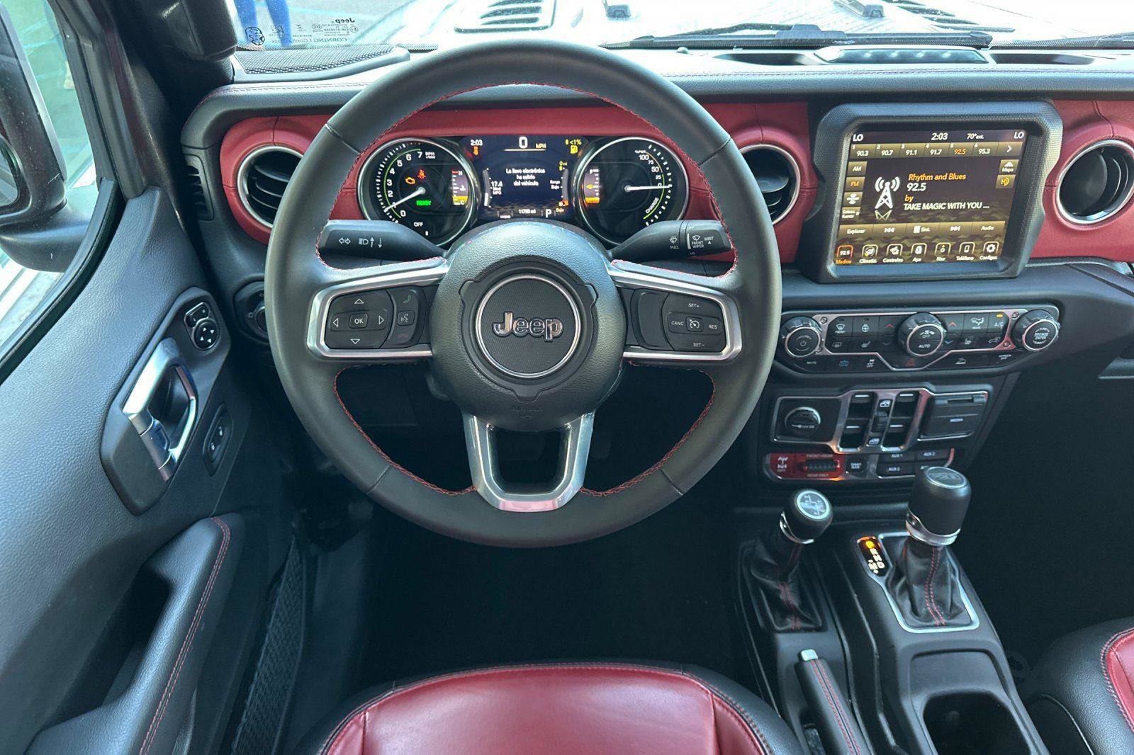 Used 2023 Jeep Wrangler Unlimited Rubicon 4xe image 11