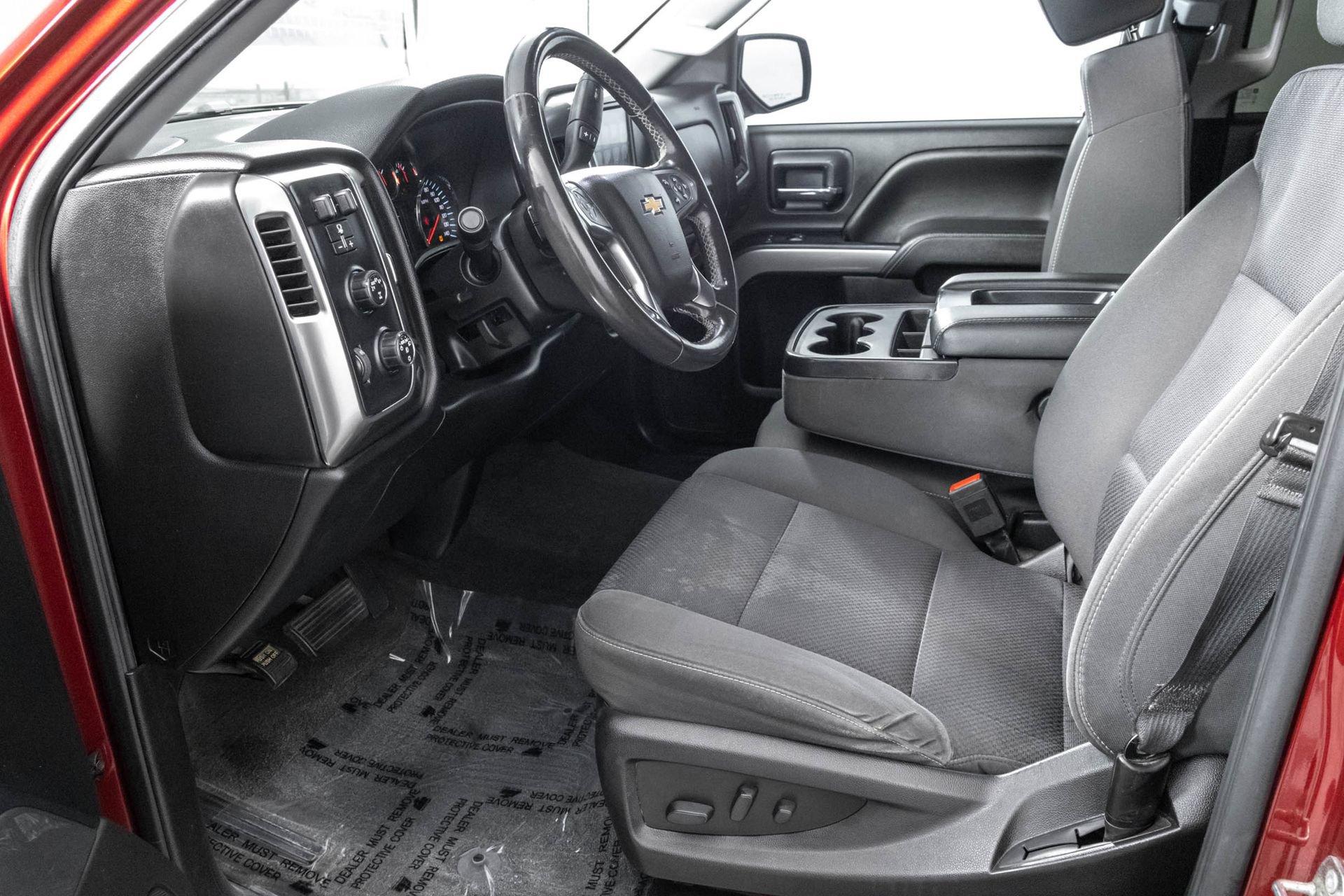 Used 2018 Chevrolet Silverado 1500 LT w/ All Star Edition AWD/4WD image 7