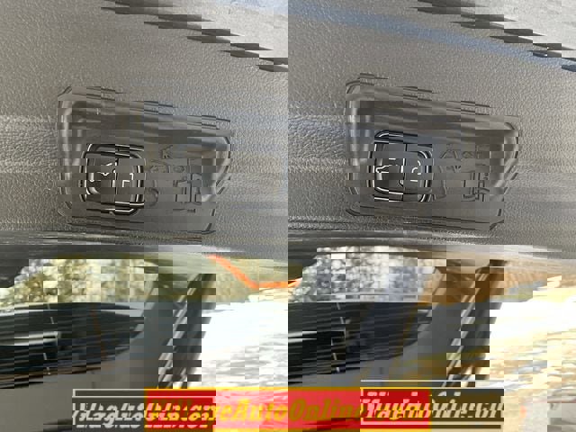 Used 2020 Ford Explorer XLT w/ Comfort Package image 41