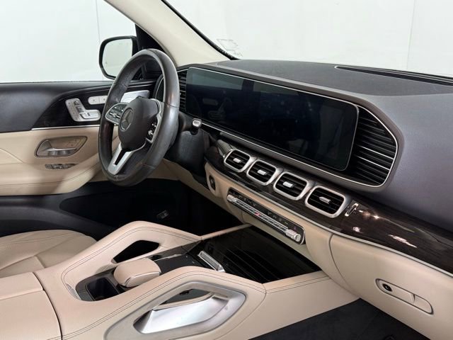 Used 2020 Mercedes-Benz GLE 350 w/ Premium Package image 34