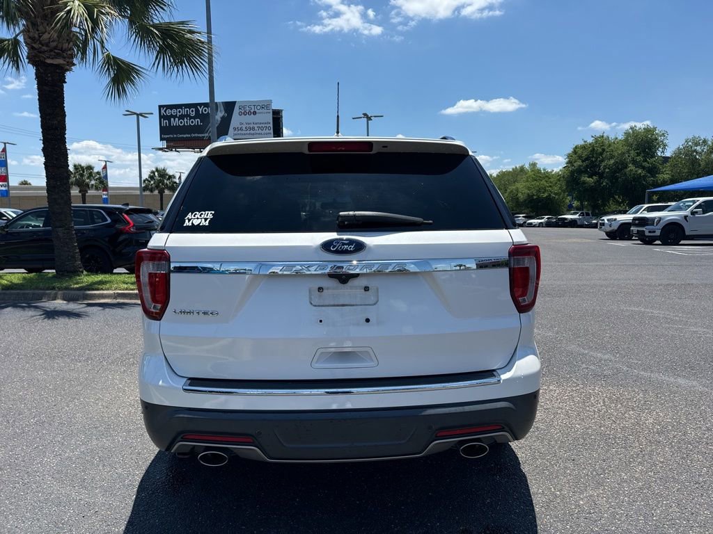 Used 2018 Ford Explorer Limited FWD image 4