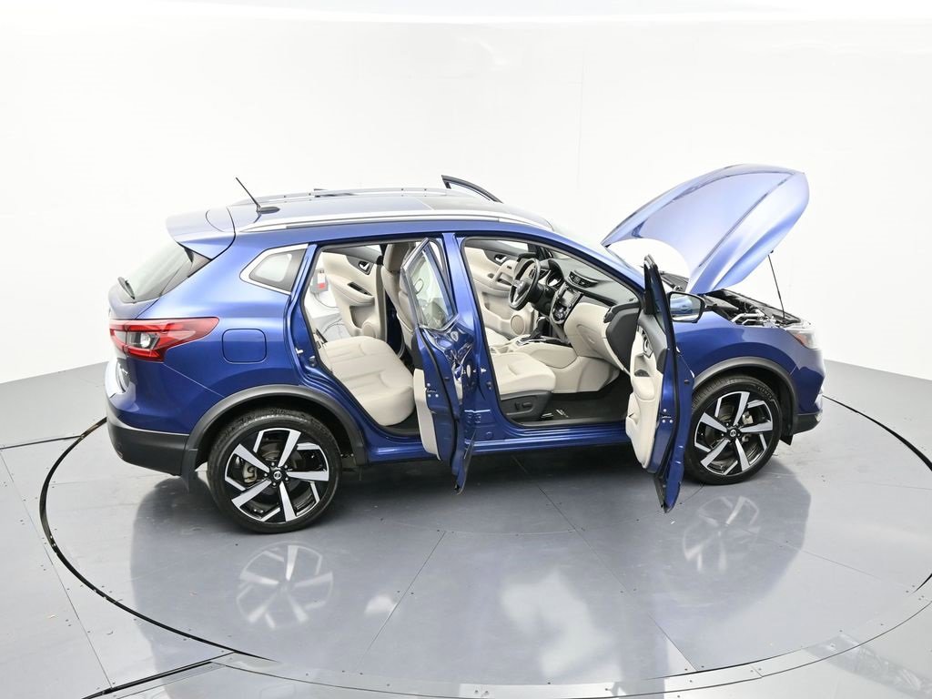 Used 2022 Nissan Rogue Sport SL w/ Premium Package image 26