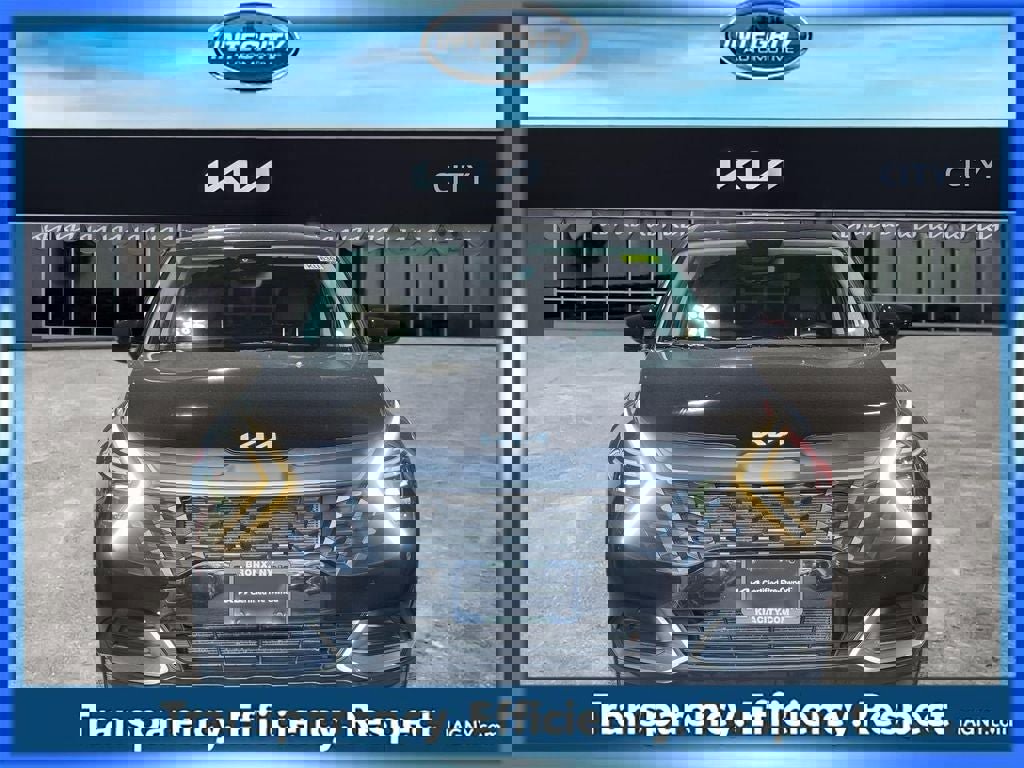 Certified 2024 Kia Sportage LX image 2