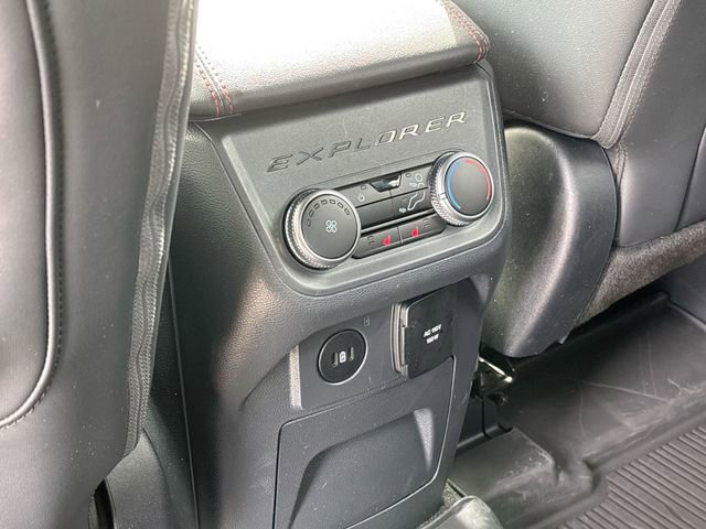 Certified 2025 Ford Explorer ST image 20