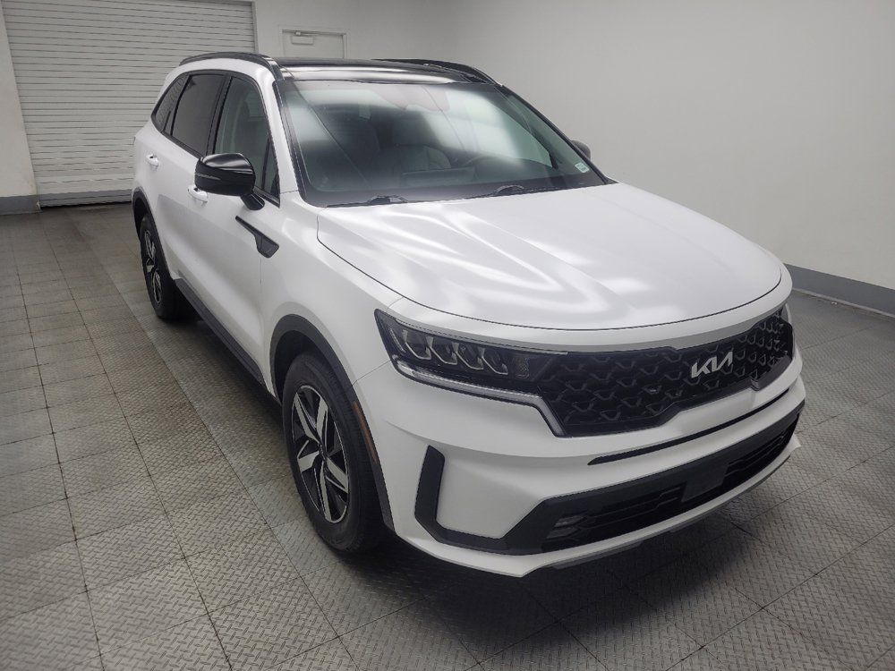 Used 2023 Kia Sorento EX w/ Panoramic Sunroof Package FWD image 13