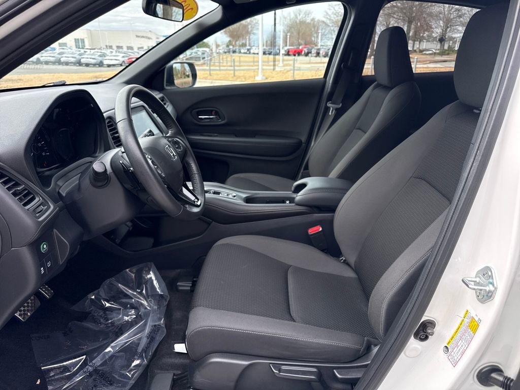 Used 2022 Honda HR-V Sport image 13