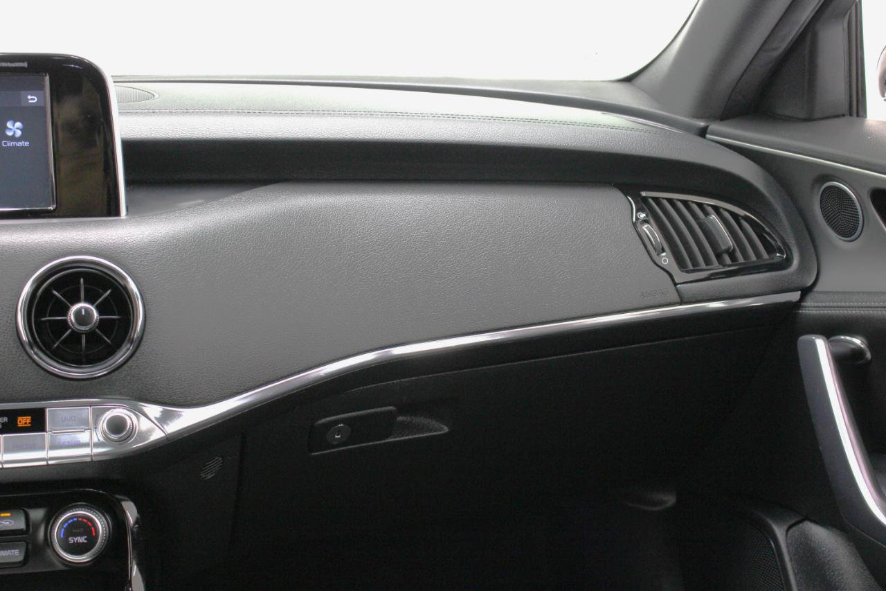 Used 2021 Kia Stinger GT RWD image 51