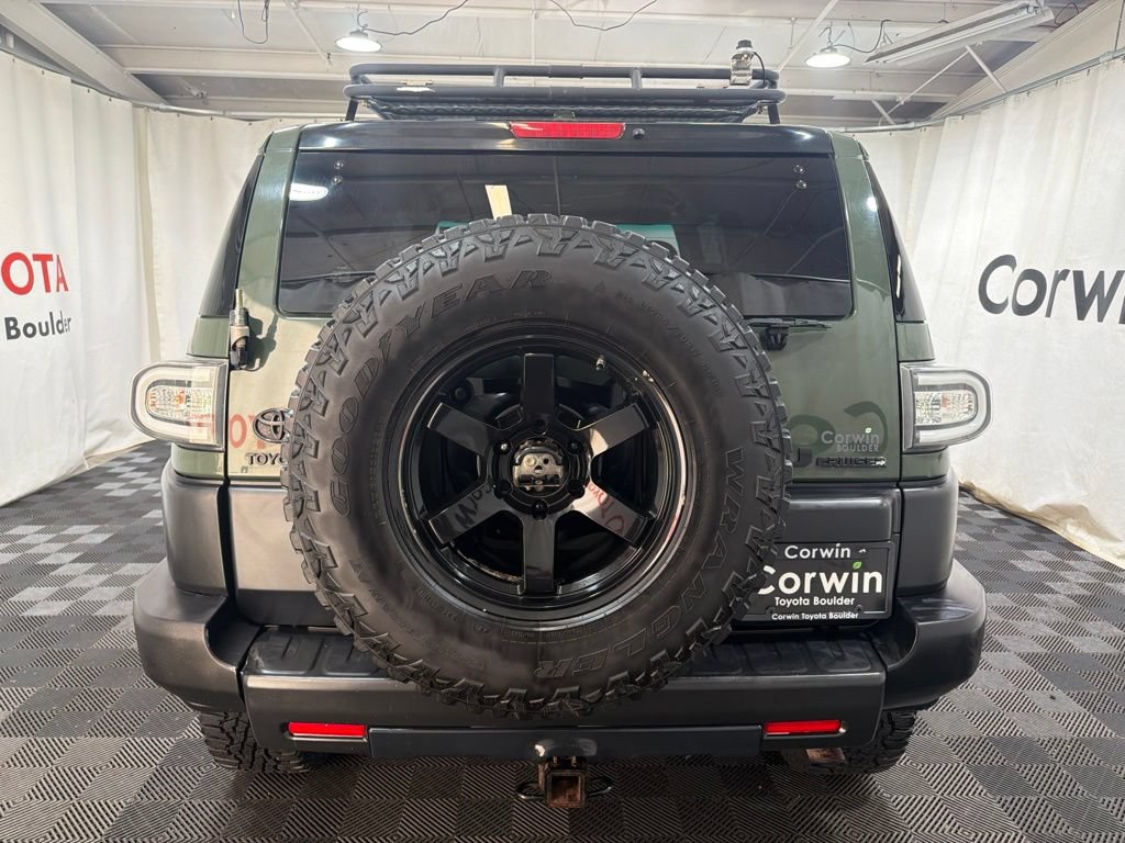 Used 2011 Toyota FJ Cruiser 4WD w/ Upgrade Pkg 3 image 7