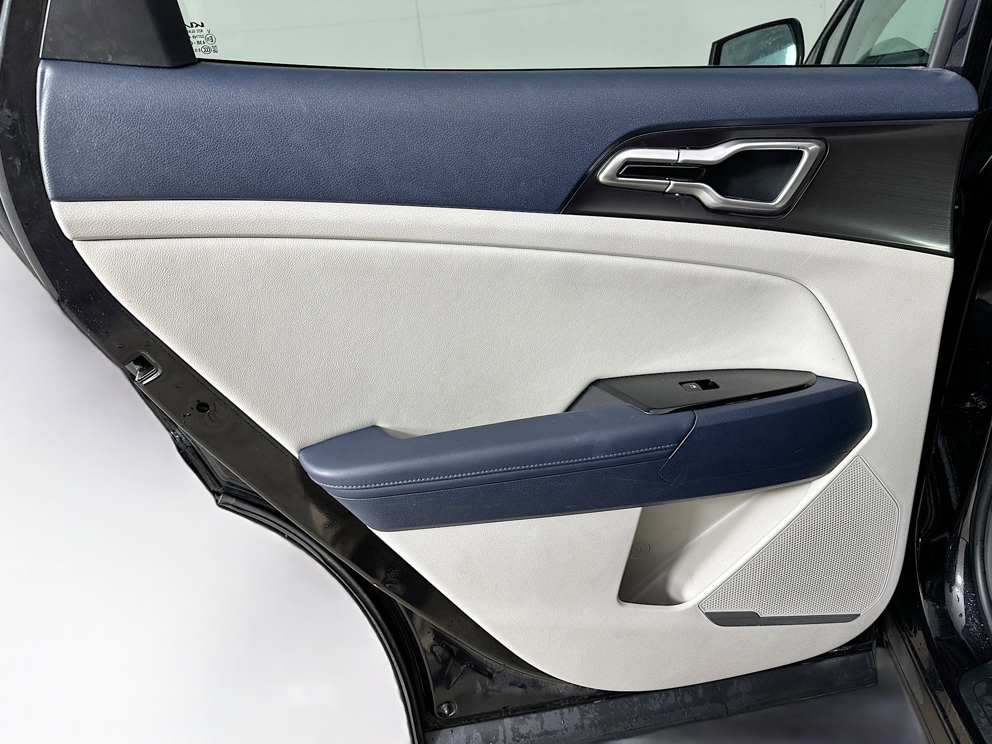 Used 2023 Kia Sportage EX image 27