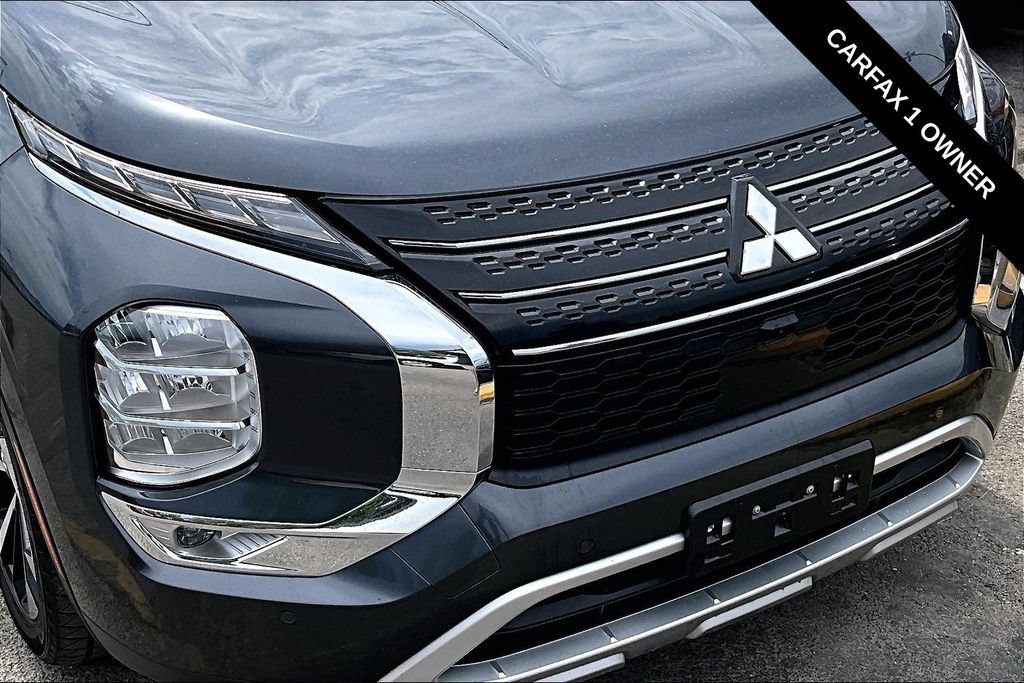 Used 2024 Mitsubishi Outlander SE FWD image 32