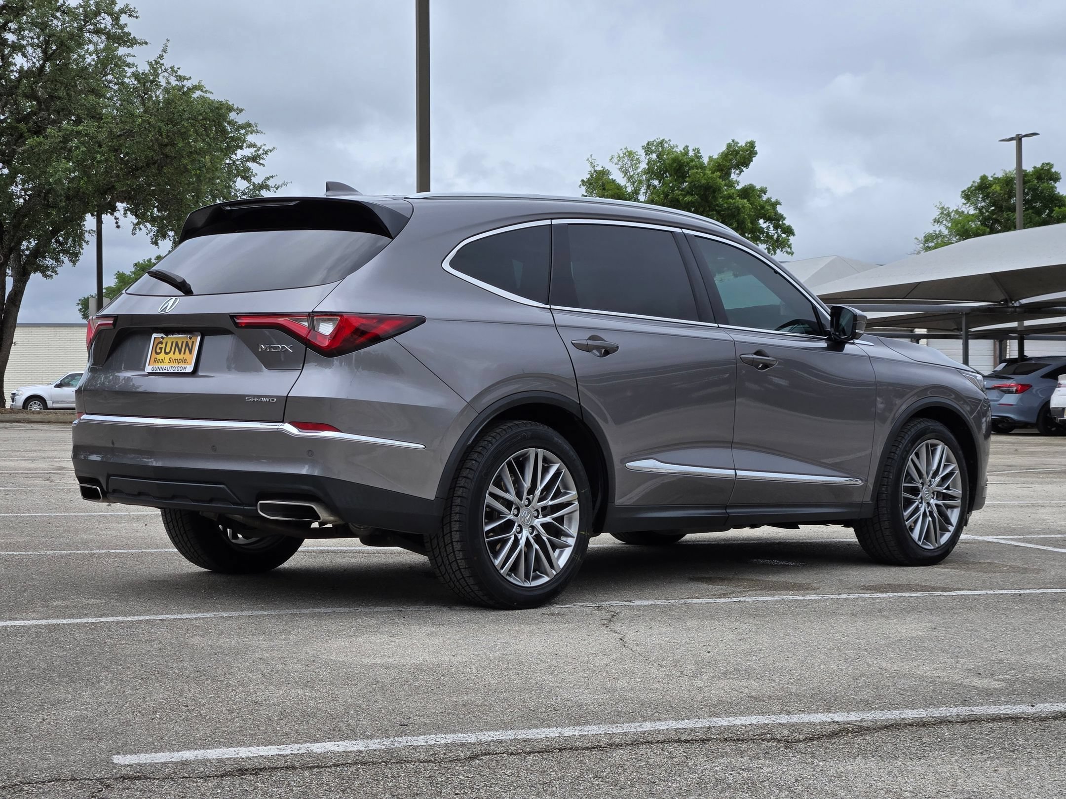 Certified 2022 Acura MDX SH-AWD w/ Advance Package image 4