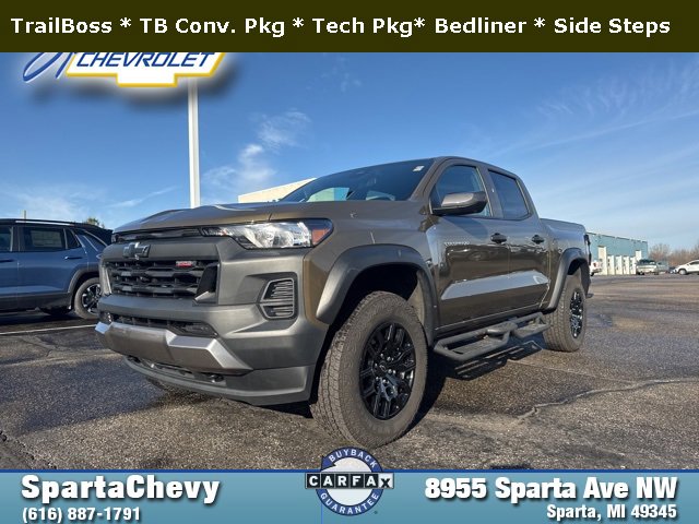 Used 2025 Chevrolet Colorado Trail Boss image 7