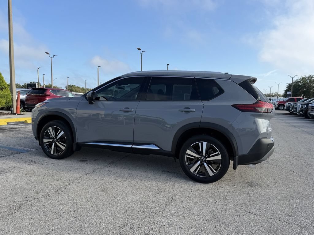 Used 2021 Nissan Rogue SL w/ Premium Package FWD image 7