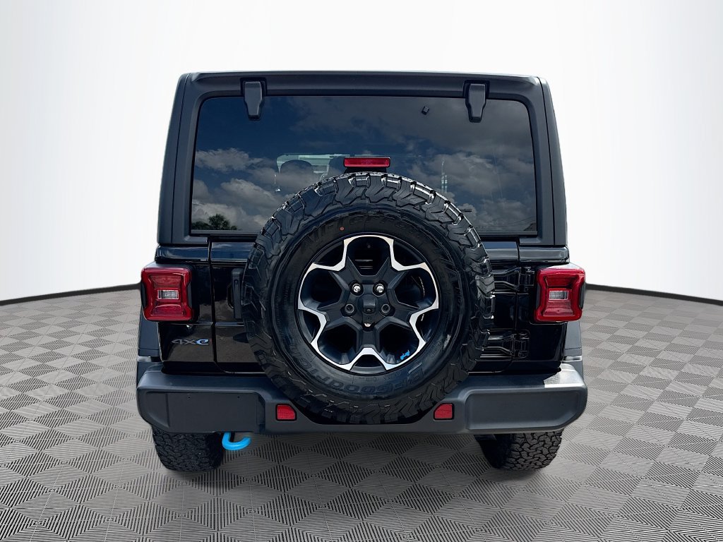Used 2022 Jeep Wrangler Unlimited Rubicon 4xe w/ Cold Weather Group AWD/4WD image 7
