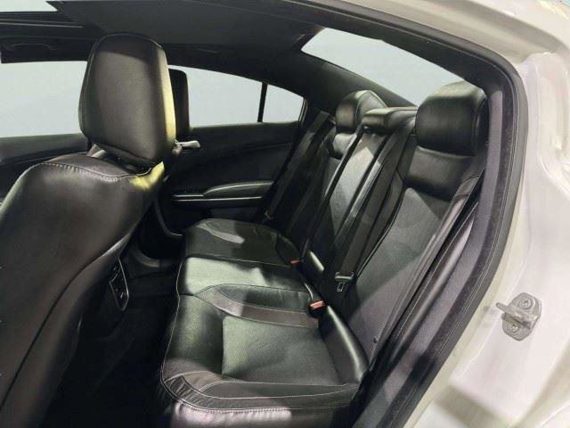 Used 2020 Dodge Charger SXT w/ Leather Interior Group RWD image 30