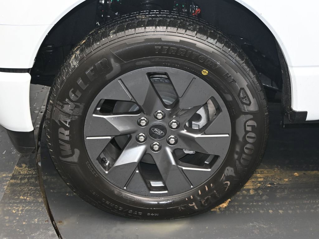 New 2025 Ford F150 Lightning Flash image 10