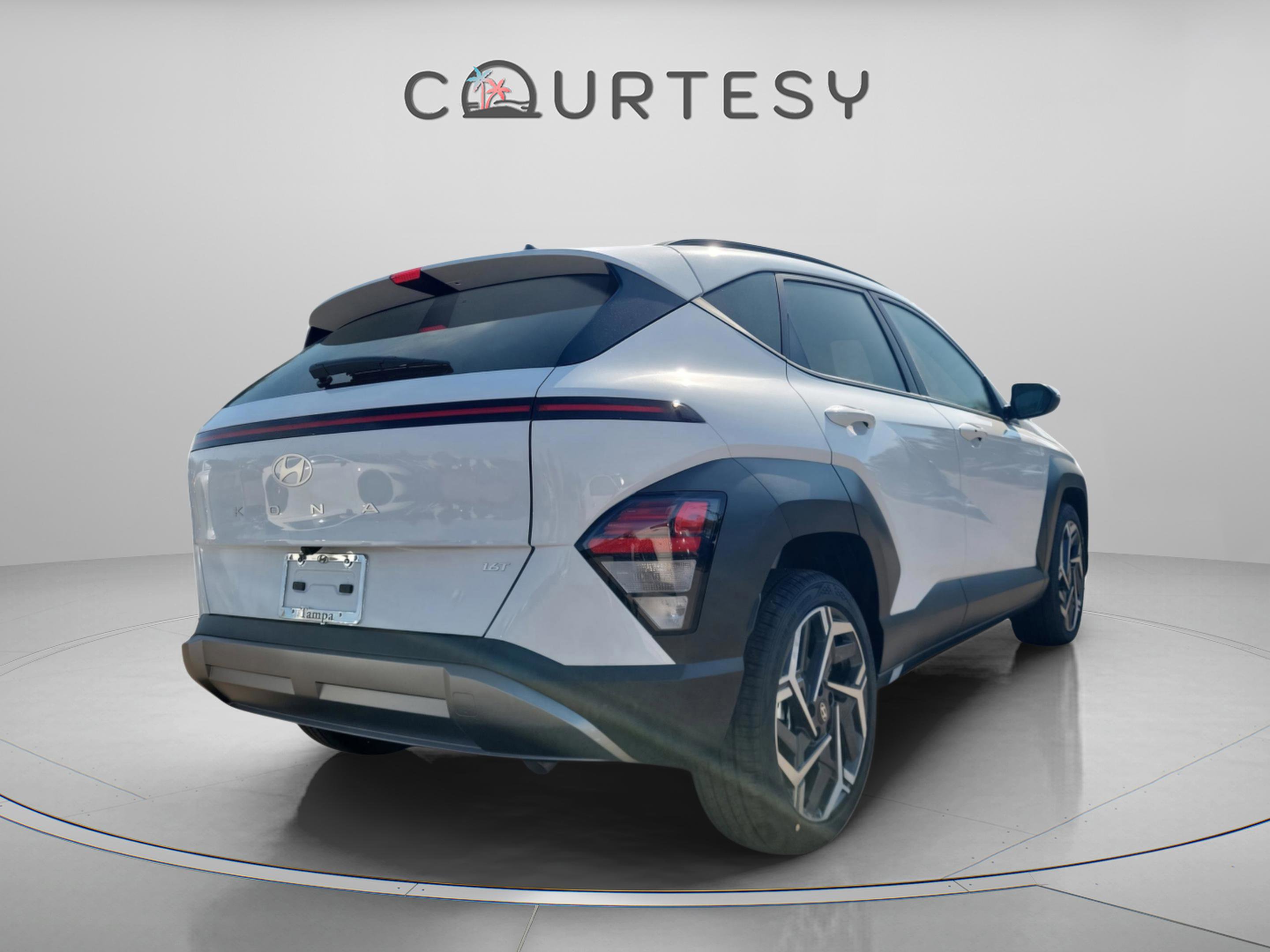 New 2026 Hyundai Kona SEL Premium image 4