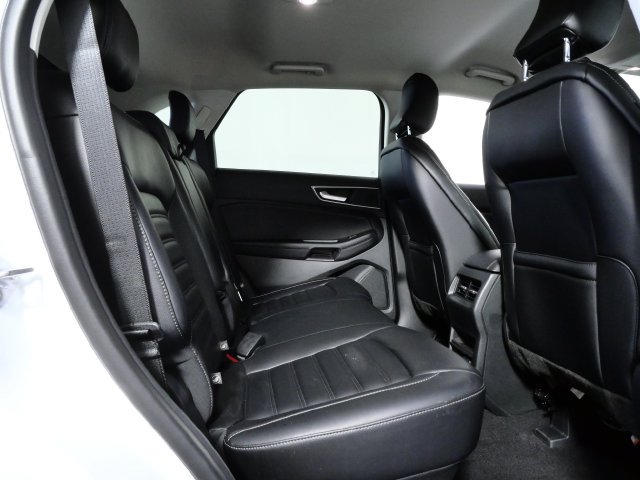 Certified 2024 Ford Edge SEL w/ Convenience Package AWD/4WD image 12