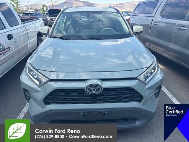 Used 2019 Toyota RAV4 XLE AWD/4WD image 2