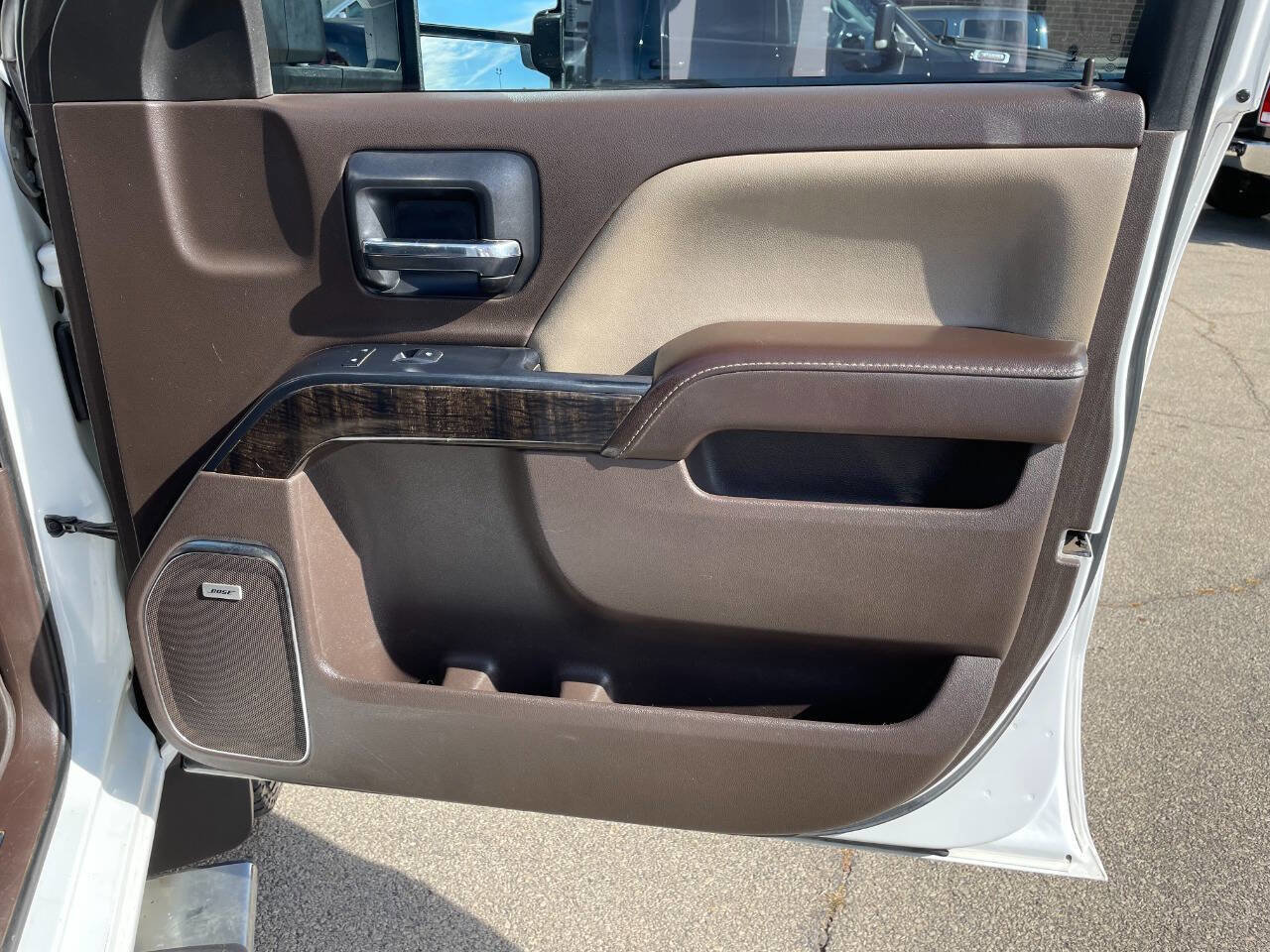 Used 2016 GMC Sierra 3500 Denali w/ Duramax Plus Package image 29