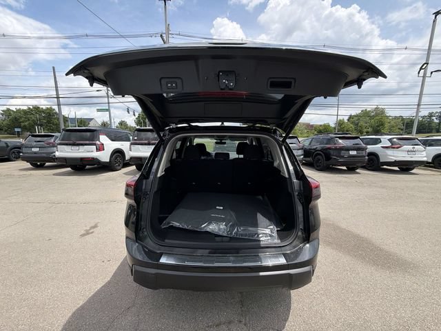 New 2026 Nissan Rogue SV w/ Cold Weather Package AWD/4WD image 19