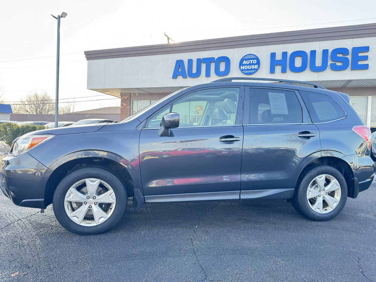 Used 2015 Subaru Forester 2.5i Limited w/ Popular Package #2 image 5