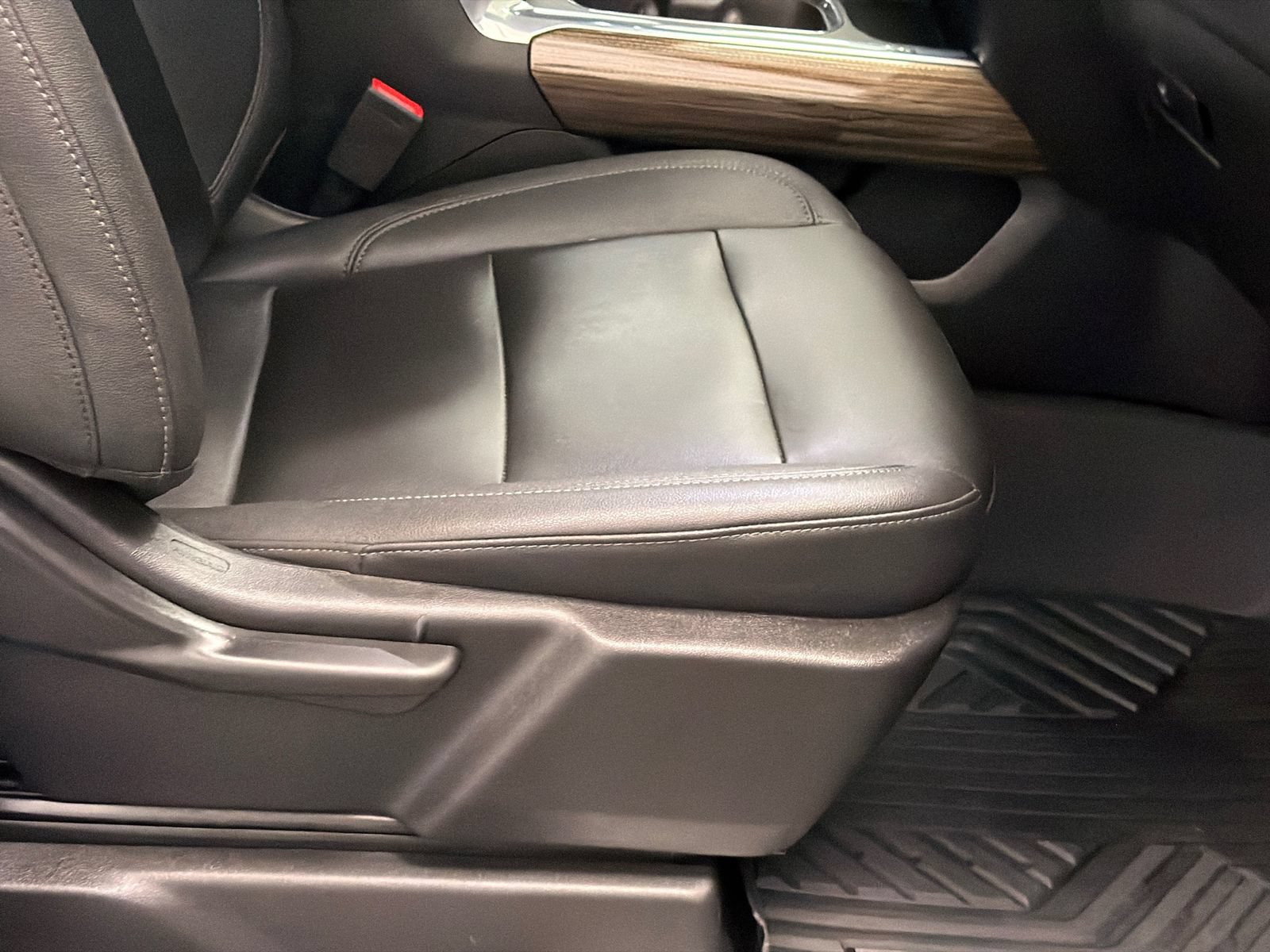 Used 2024 Chevrolet Silverado 1500 RST w/ Convenience Package II AWD/4WD image 10