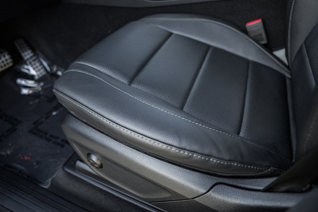 Certified 2025 Mercedes-Benz GLS 450 4MATIC image 34