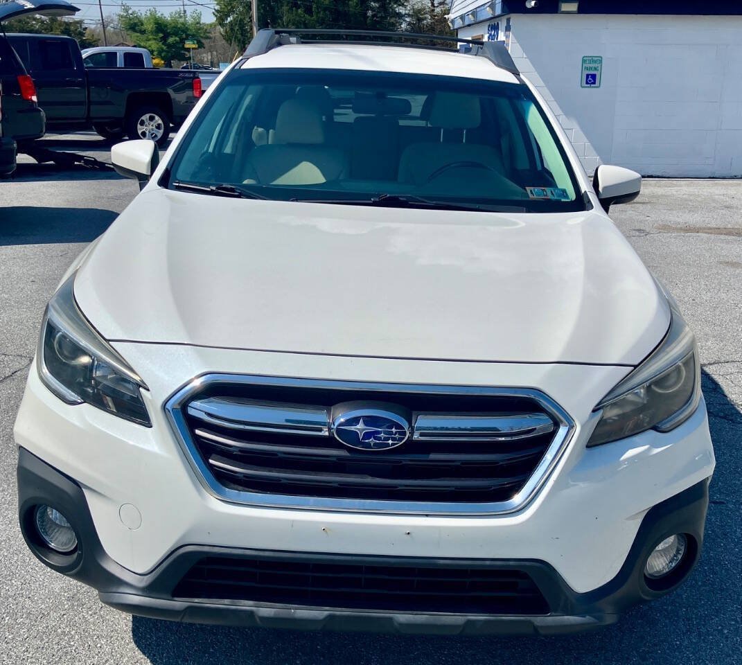 Used 2018 Subaru Outback 2.5i Premium AWD/4WD image 3
