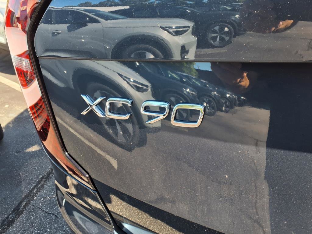 New 2026 Volvo XC90 B6 Ultra w/ Lounge Package image 5