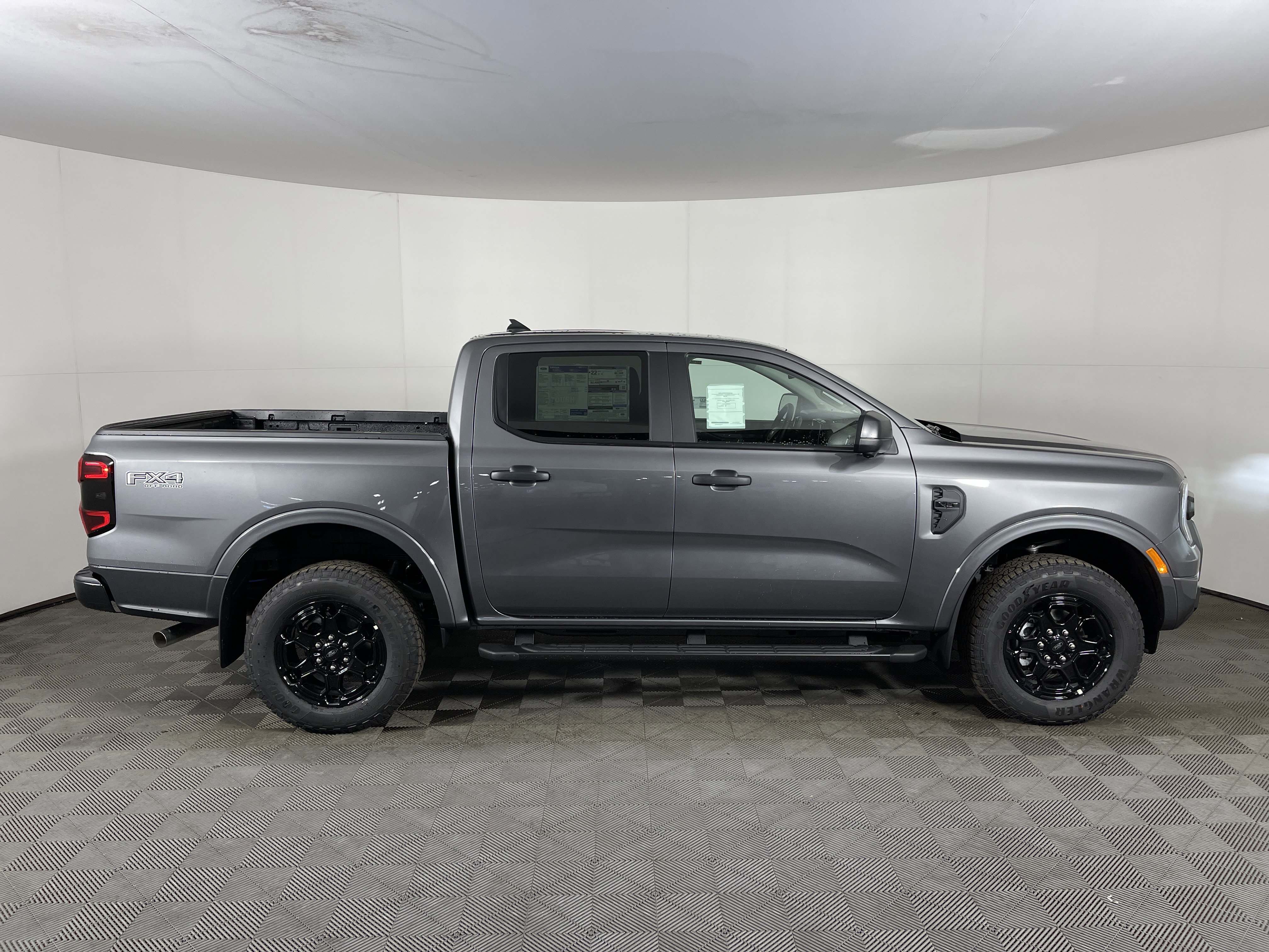 New 2025 Ford Ranger XLT image 5