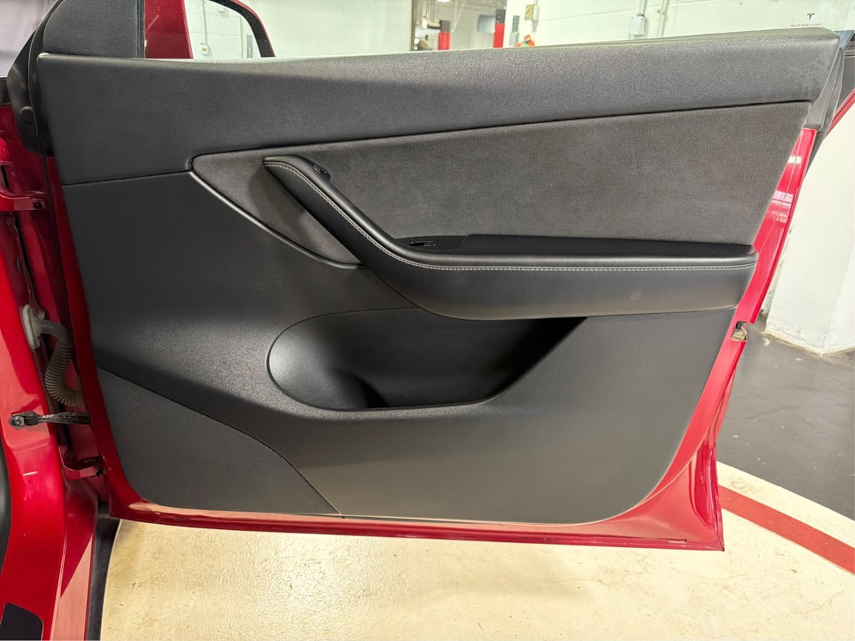 Used 2020 Tesla Model Y Long Range AWD/4WD image 25