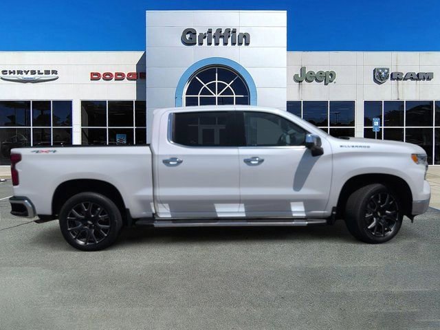 Used 2023 Chevrolet Silverado 1500 LTZ w/ LTZ Convenience Package II image 3