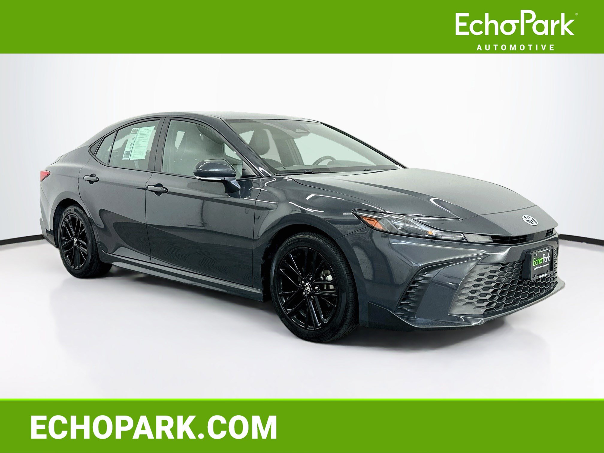 Used 2025 Toyota Camry SE