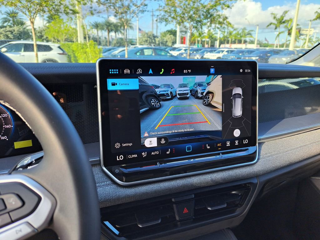 New 2026 Volkswagen Tiguan S w/ 18" Wheel Package image 10