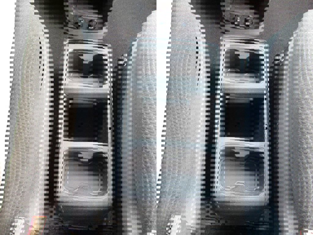 Used 2017 Dodge Grand Caravan SE image 26