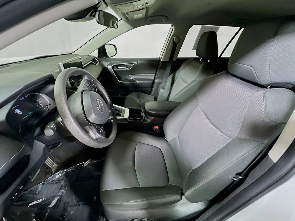 Certified 2025 Toyota RAV4 XLE image 19