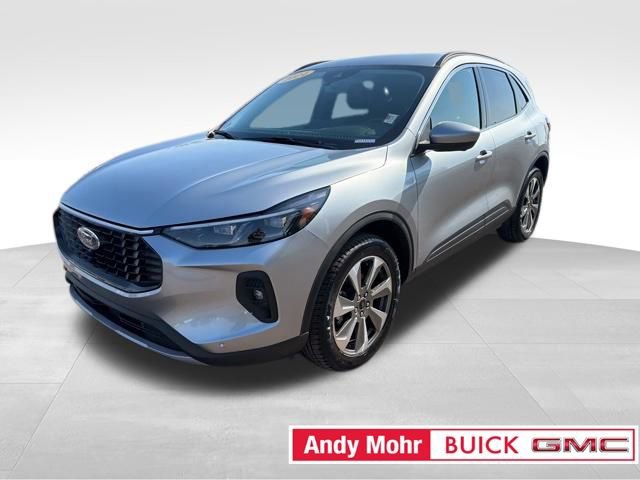 Used 2024 Ford Escape Platinum image 5