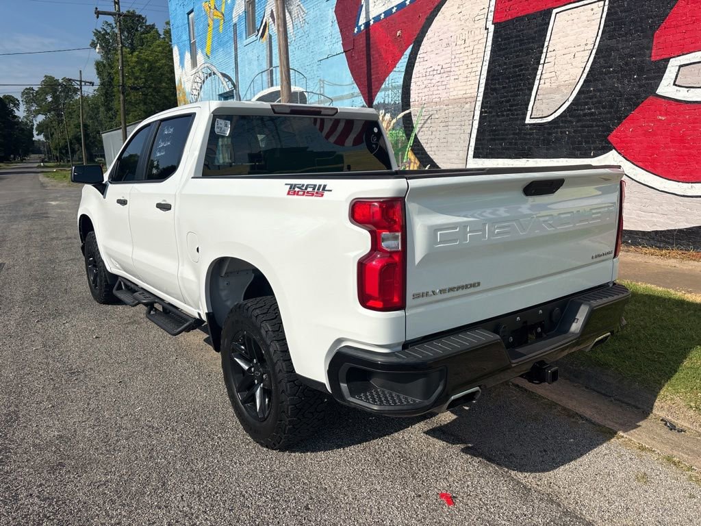 Used 2019 Chevrolet Silverado 1500 Custom Trail Boss w/ Custom Convenience Package AWD/4WD image 5
