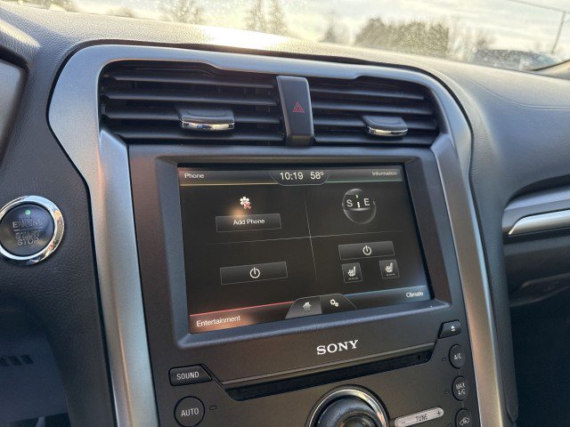 Used 2016 Ford Fusion Titanium image 12