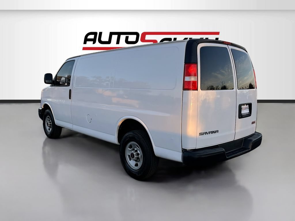 Used 2022 GMC Savana 2500 w/ Driver Convenience Package RWD image 5