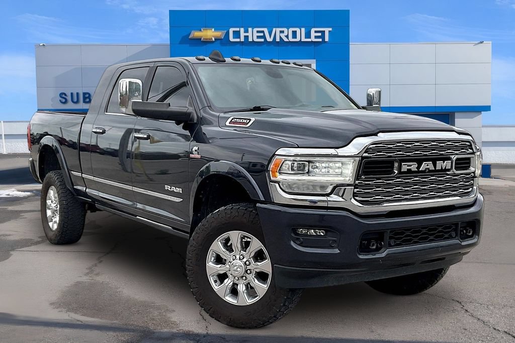 Used 2021 RAM 2500 Limited AWD/4WD image 2
