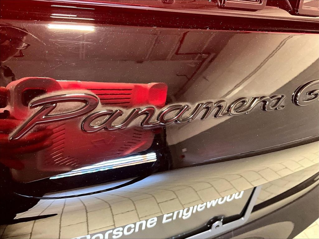 Certified 2023 Porsche Panamera GTS image 33