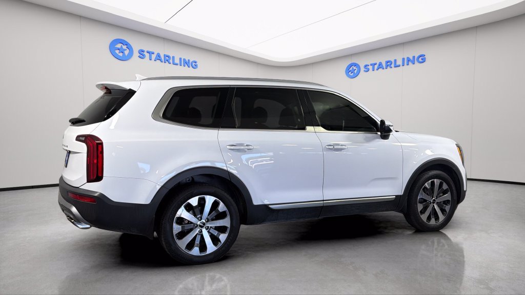 Used 2022 Kia Telluride S FWD image 10