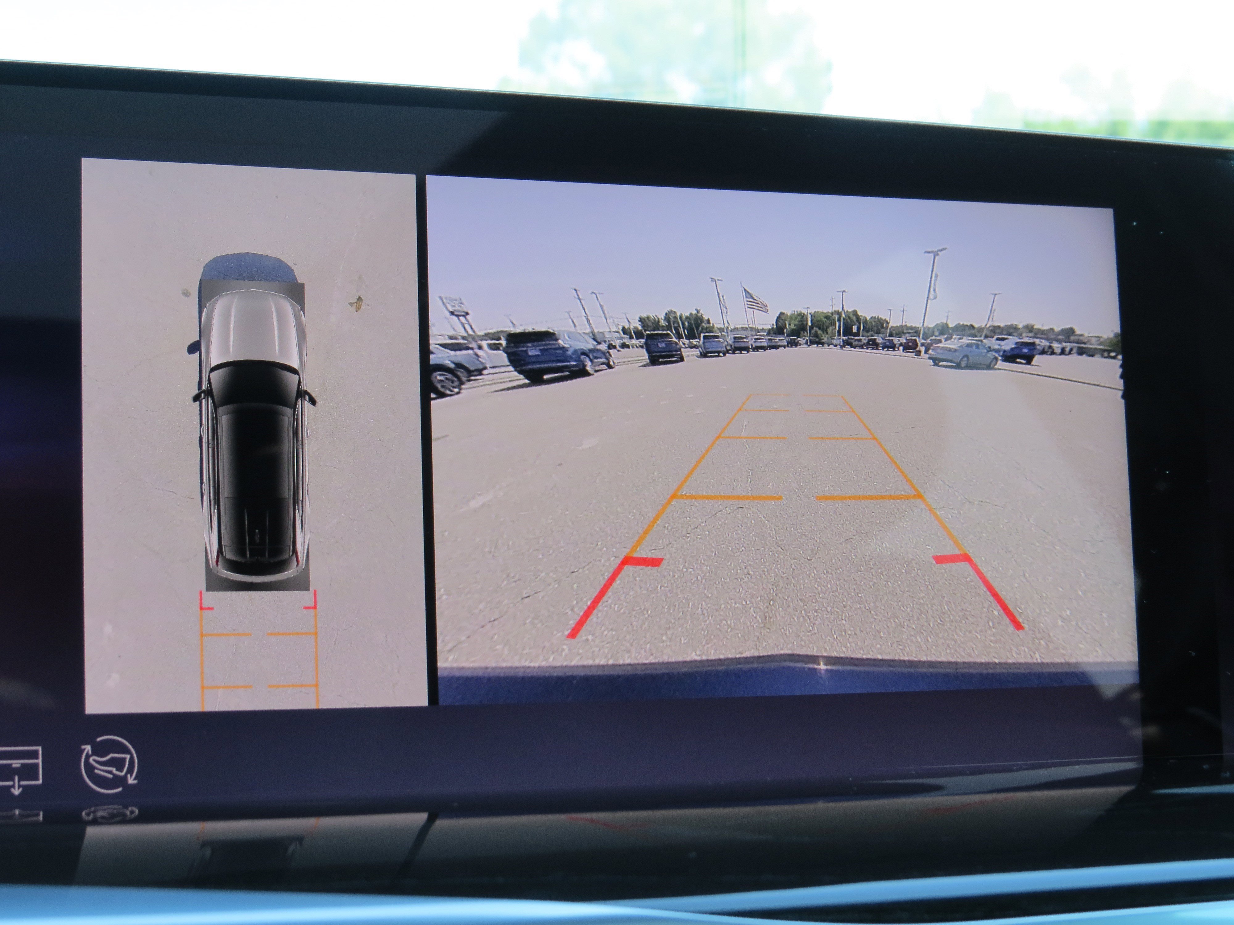 New 2025 Cadillac Escalade IQ Sport 1 w/ LPO, ONYX Package image 29