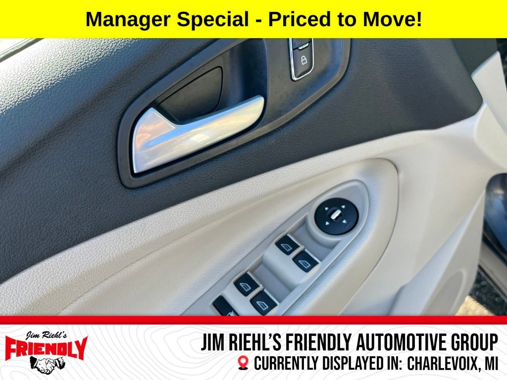 Used 2016 Ford Escape SE w/ Leather Comfort Package image 11