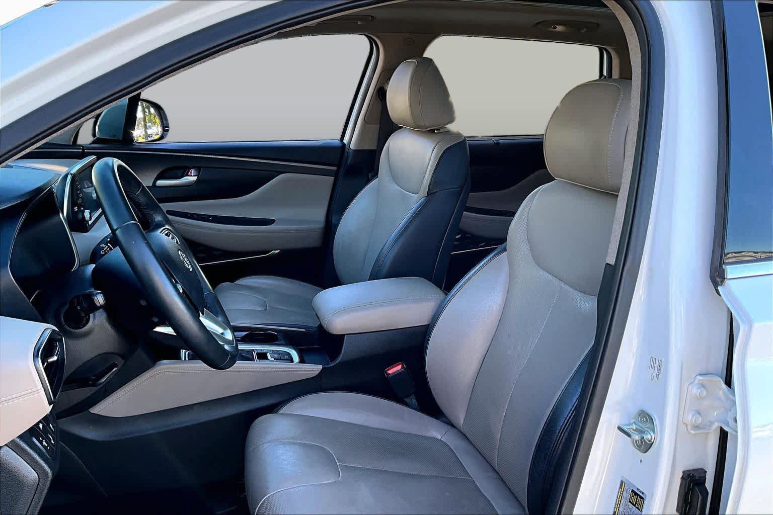 Used 2020 Hyundai Santa Fe SEL w/ Cargo Package FWD image 8