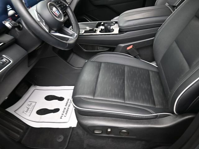 Used 2025 Buick Enclave Sport Touring FWD image 15