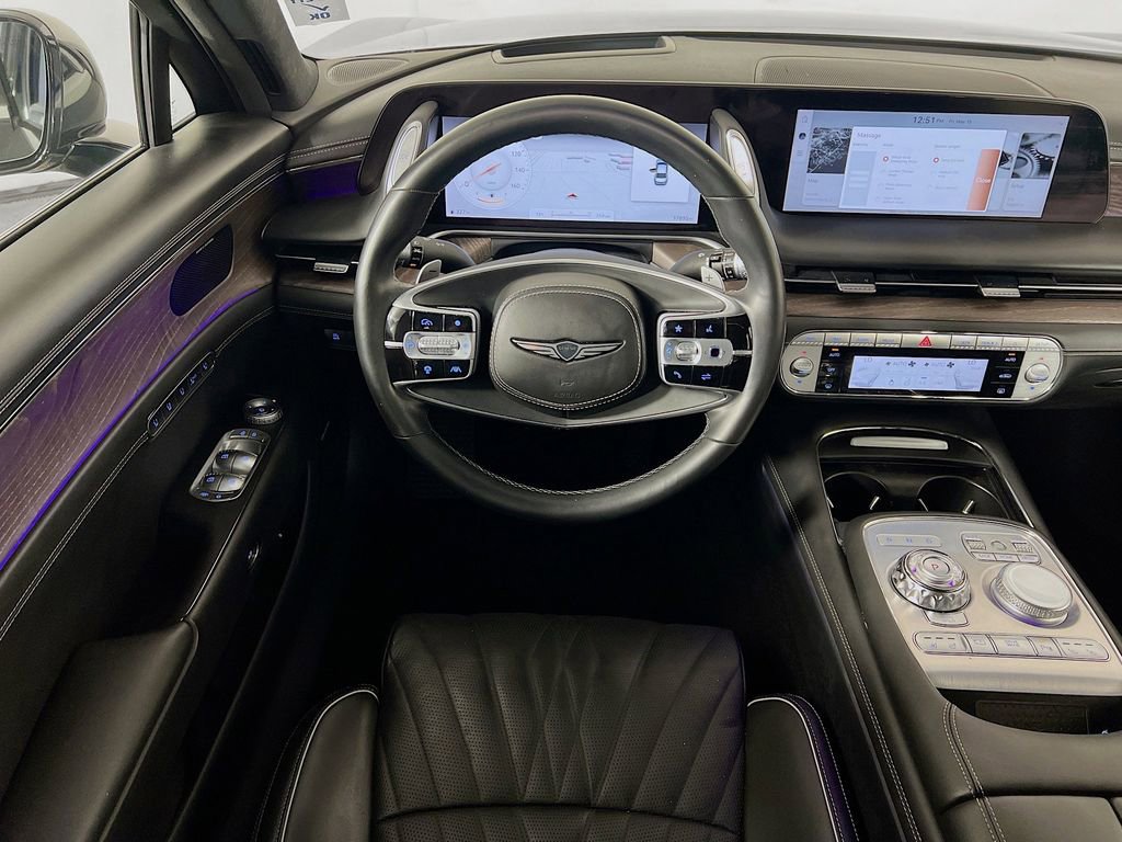 Used 2023 Genesis G90 3.5T AWD/4WD image 24